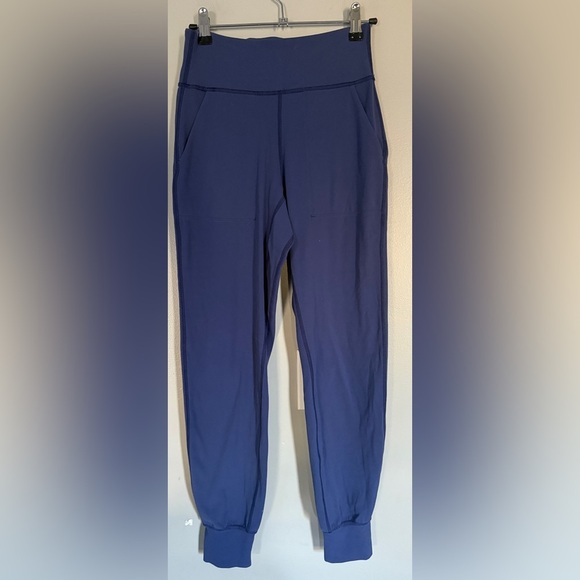 Lululemon Align High-Waisted Joggers - Picture 3 of 5